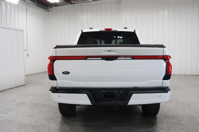 Photo of 2023 Star White Ford F-150 Lightning