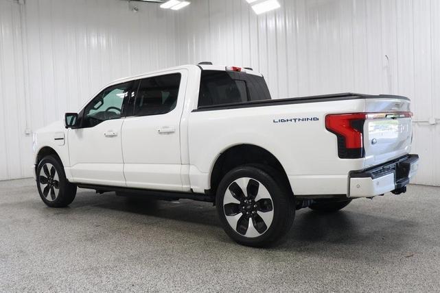 Photo of 2023 Star White Ford F-150 Lightning