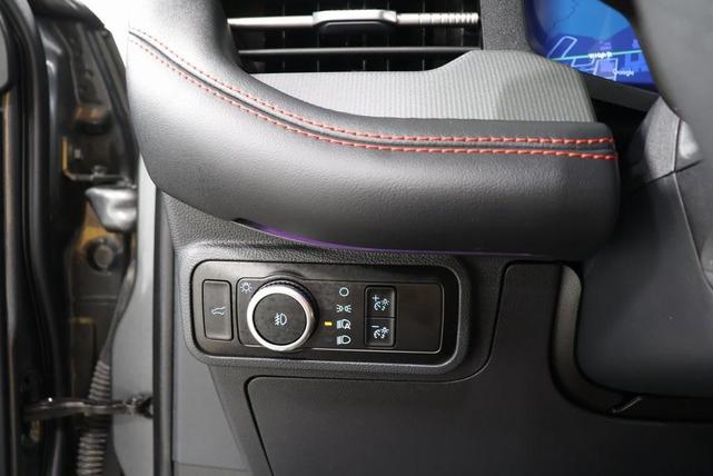 Photo of 2025 Carbonized Gray Metallic Ford Explorer