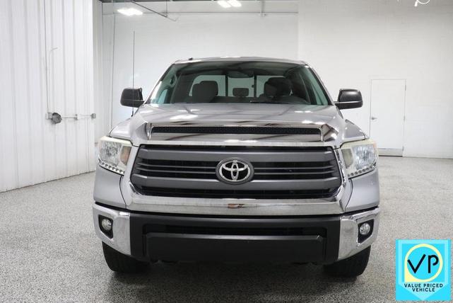 Photo of 2014 Silver Sky Metallic Toyota Tundra