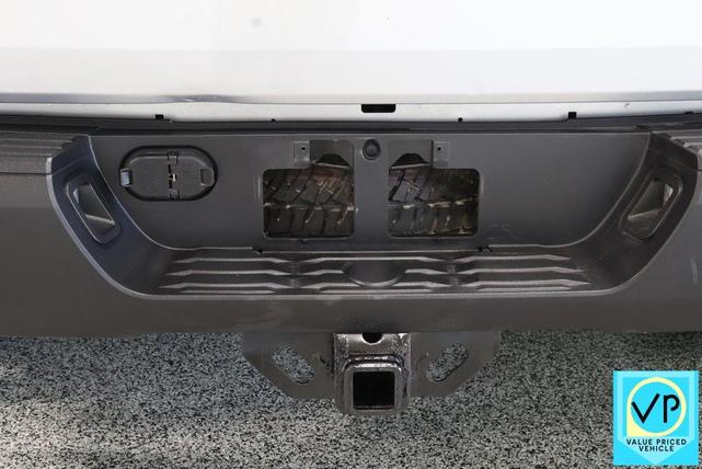 Photo of 2014 Silver Sky Metallic Toyota Tundra