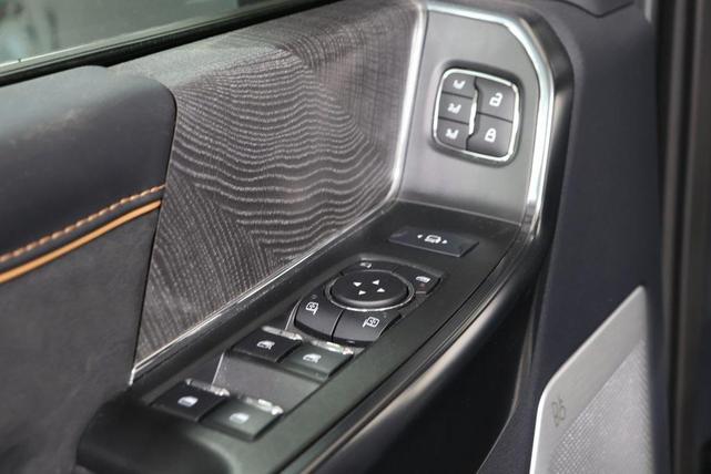 Photo of 2024 Carbonized Gray Metallic Ford F-250