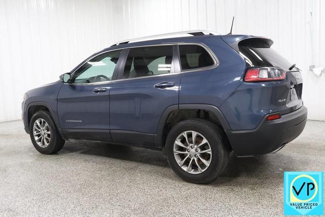Photo of 2020 Slate Blue Pearlcoat Jeep Cherokee