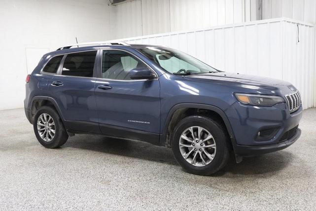 Photo of 2020 Slate Blue Pearlcoat Jeep Cherokee