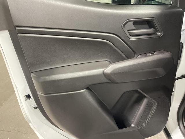 Photo of 2024 Summit White Chevrolet Colorado