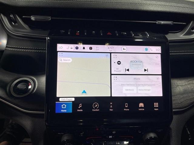 Photo of 2023 Rocky Mountain Pearlcoat Jeep Grand Cherokee L