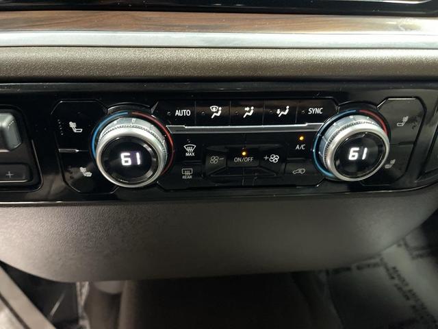 Photo of 2025 Summit White GMC Sierra 1500