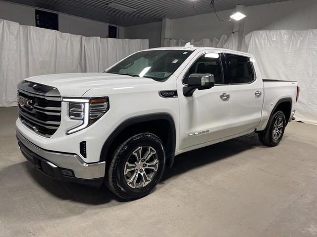 Photo of 2025 Summit White GMC Sierra 1500