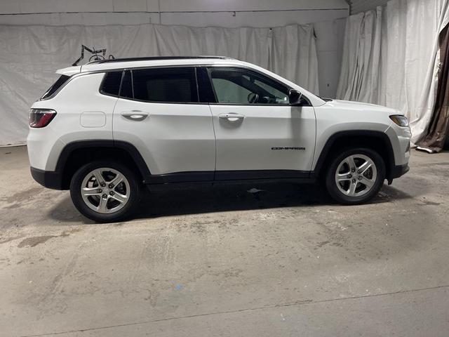 Photo of 2024 Bright White Clearcoat Jeep Compass