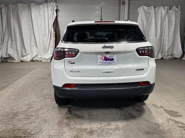 Photo of 2024 Bright White Clearcoat Jeep Compass