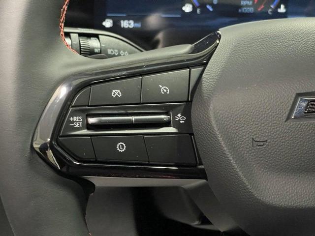 Photo of 2026 Polar White Chevrolet Equinox