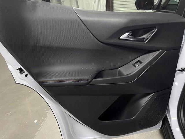 Photo of 2026 Polar White Chevrolet Equinox