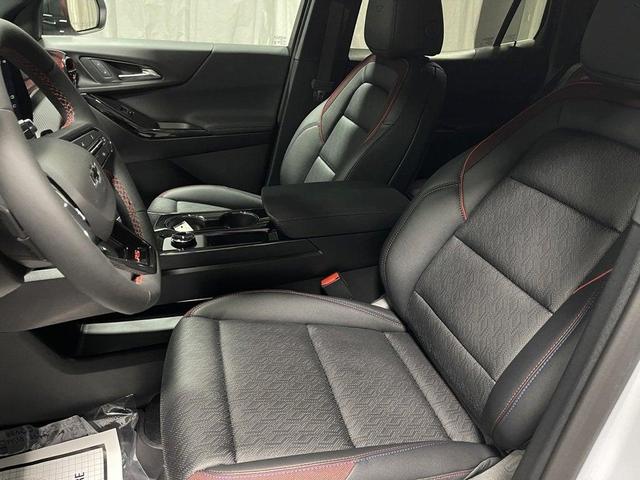Photo of 2026 Polar White Chevrolet Equinox