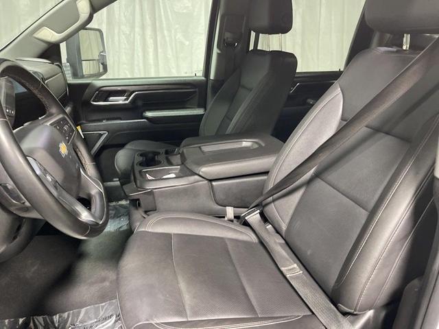 Photo of 2024 Summit White Chevrolet Silverado 2500