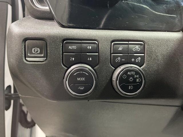 Photo of 2024 Summit White Chevrolet Silverado 2500
