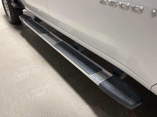Photo of 2024 Summit White Chevrolet Silverado 2500