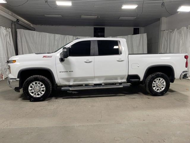 Photo of 2024 Summit White Chevrolet Silverado 2500