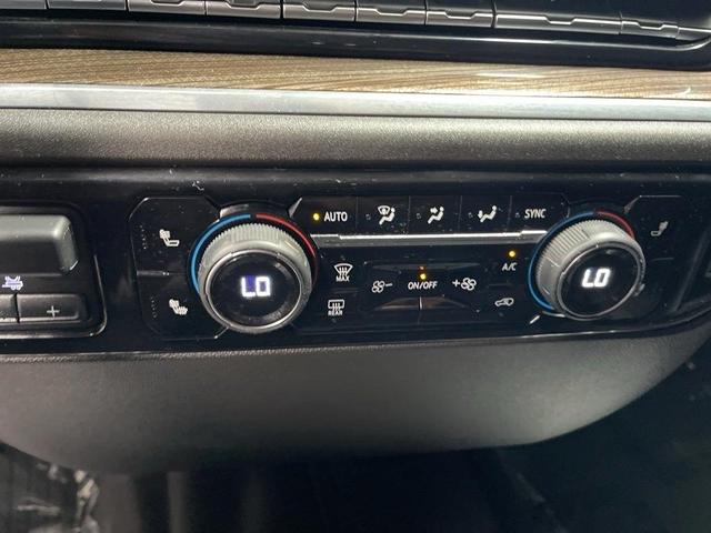 Photo of 2024 Summit White Chevrolet Silverado 2500