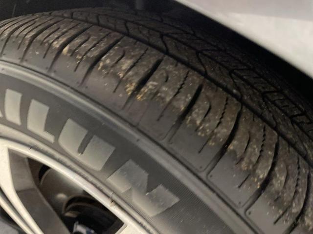 Photo of 2023 Gun Metallic Nissan Sentra