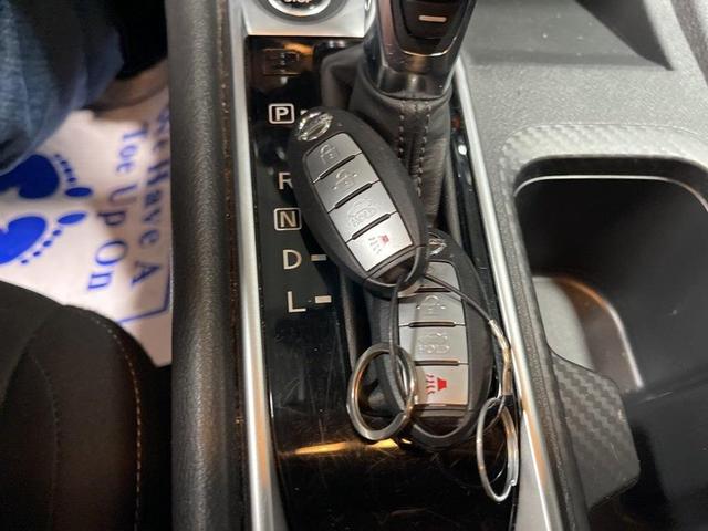 Photo of 2023 Gun Metallic Nissan Sentra