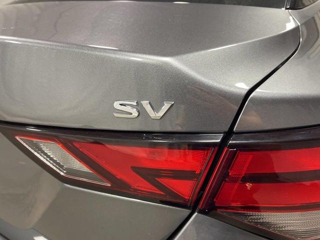 Photo of 2023 Gun Metallic Nissan Sentra