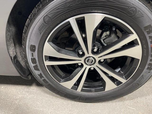 Photo of 2023 Gun Metallic Nissan Sentra