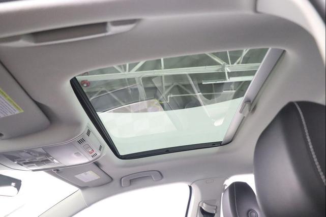 Photo of 2025 Pyrite Silver Metallic Volkswagen Jetta