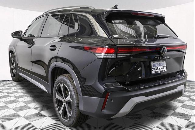 Photo of 2025 Deep Black Pearl Volkswagen Tiguan