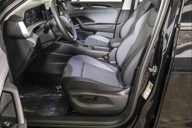 Photo of 2025 Deep Black Pearl Volkswagen Tiguan