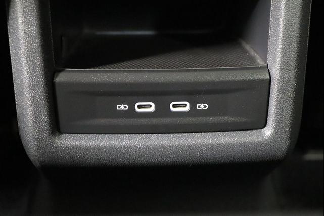 Photo of 2023 Deep Black Volkswagen ID.4