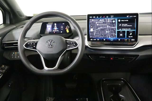 Photo of 2025 silver mist metallic Volkswagen ID.4