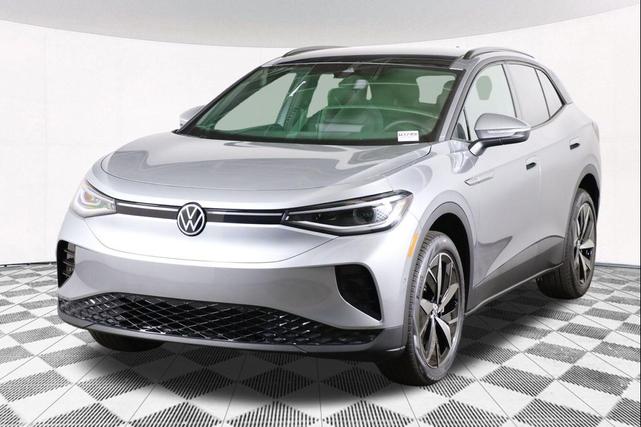 Photo of 2025 silver mist metallic Volkswagen ID.4