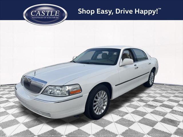 2004 Lincoln Town Car