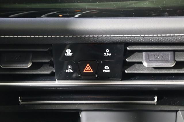 Photo of 2025 Opal White Pearl Volkswagen Atlas Cross Sport
