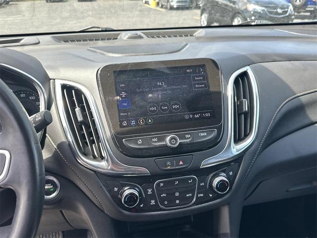 Photo of 2022 Blue Glow Metallic Chevrolet Equinox