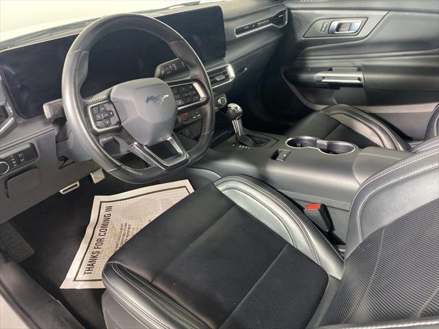 Photo of 2024 Oxford White Ford Mustang