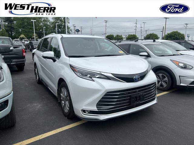 2023 Toyota Sienna