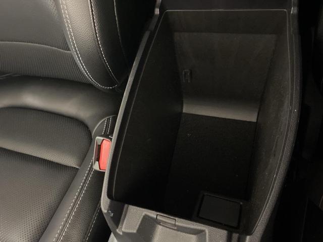 Photo of 2022 Agate Black Metallic Ford Escape
