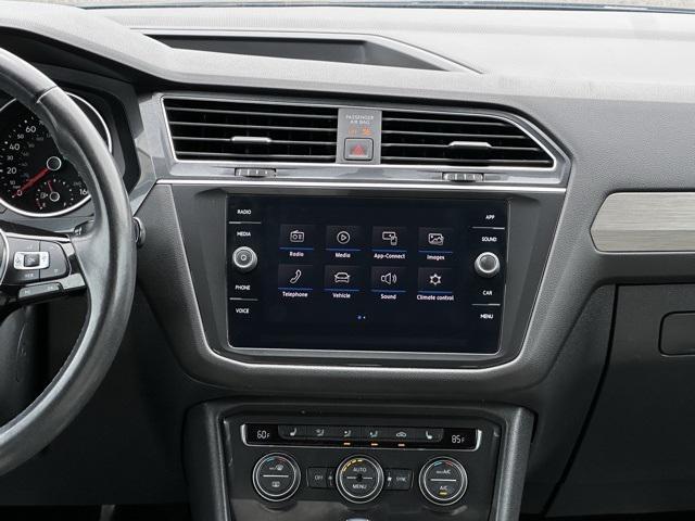 Photo of 2019 Silk Blue Metallic Volkswagen Tiguan