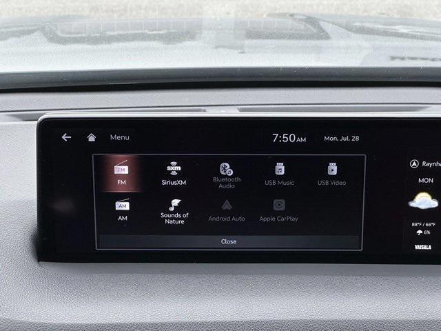 Photo of 2023 Vik Black Genesis GV70