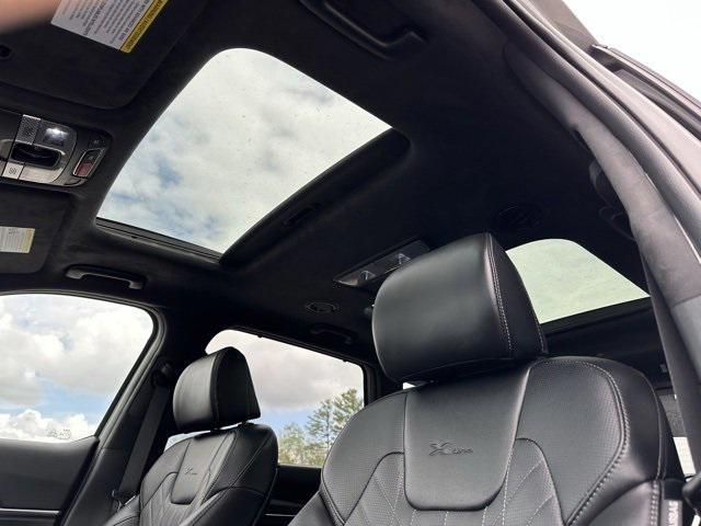 Photo of 2024 Wolf Gray Kia Telluride