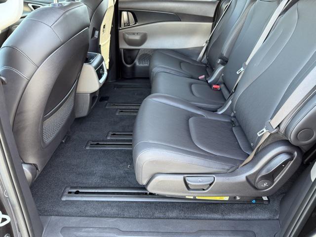 Photo of 2025 Panthera Metal Kia Carnival Hybrid