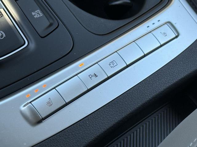 Photo of 2025 Panthera Metal Kia Carnival Hybrid
