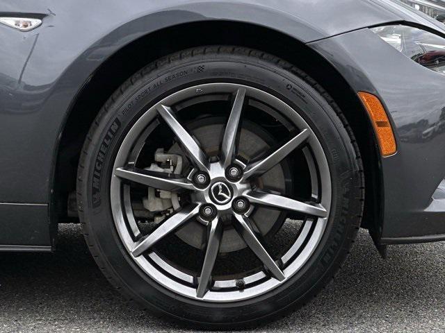Photo of 2016 Meteor Gray Mica Mazda MX-5 Miata