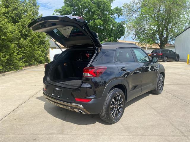 Photo of 2021 Mosaic Black Metallic Chevrolet Trailblazer