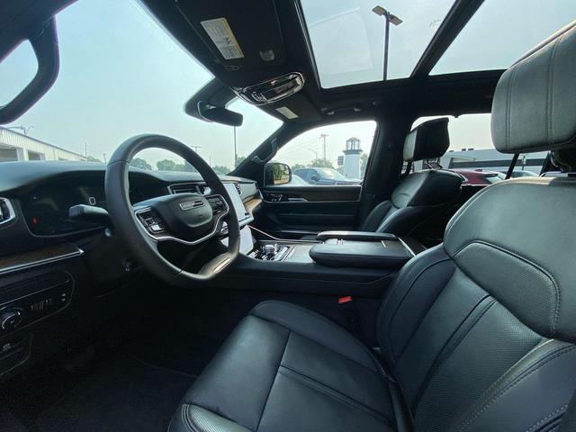 Photo of 2023 Midnight Sky Jeep Grand Wagoneer