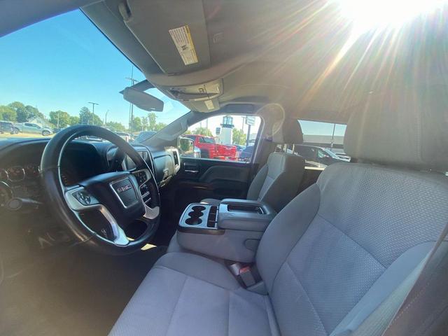 Photo of 2016 Onyx Black GMC Sierra 1500