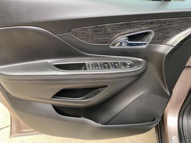 Photo of 2013 Cocoa Silver Metallic Buick Encore