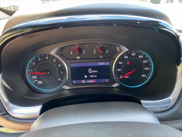 Photo of 2022 Silver Sage Metallic Chevrolet Traverse