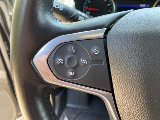 Photo of 2022 Silver Sage Metallic Chevrolet Traverse